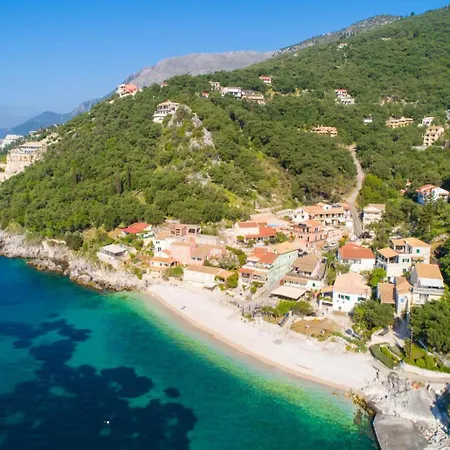 Litsa Villa Benitses (Corfu)