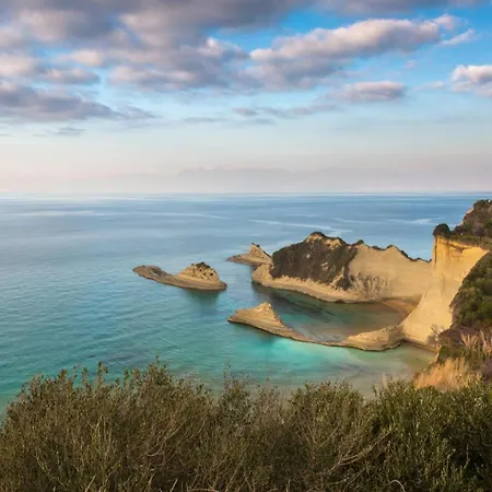 Litsa Villa Benitses (Corfu)