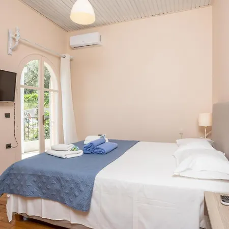 Litsa Villa Benitses (Corfu)